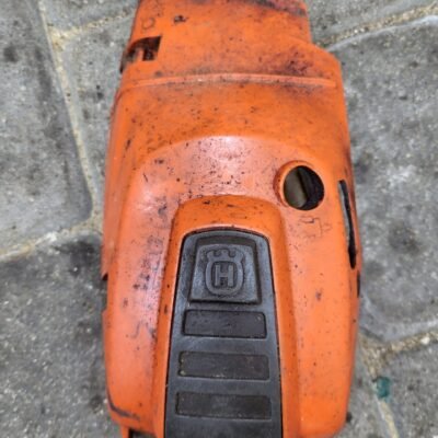 Husqvarna 555 Korpuso dangtelis