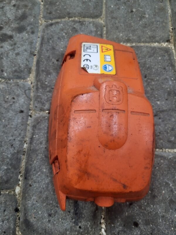 Husqvarna 357 XP Korpuso dangtelis