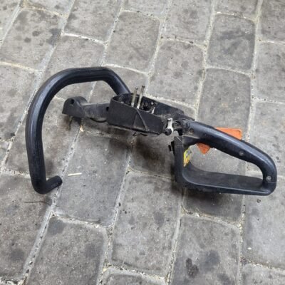 STIHL MS200 Rankena
