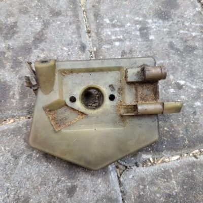 Husqvarna 55 Oro filtro apatinė dalis, laikiklis