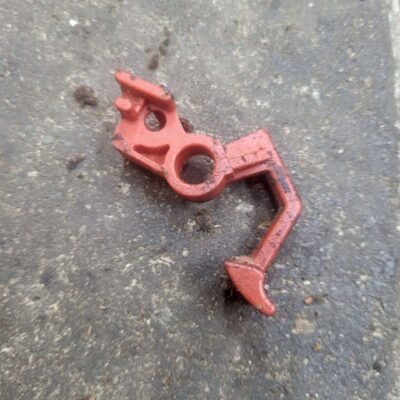 Husqvarna 236 Perjungimo svirtis