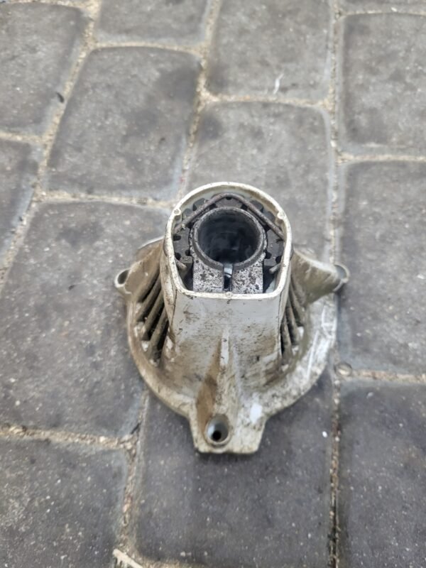 STIHL FS89 Sankabos korpusas
