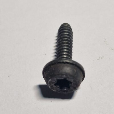 Kinietiškas, STIHL HS45 varžtas 22mm