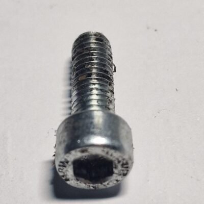 Kinietiškas varžtas 17mm