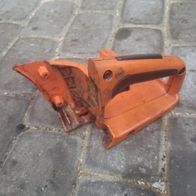 Husqvarna 236 Pagrindinė rankena