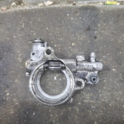 STIHL MS261 Alyvos siurblys