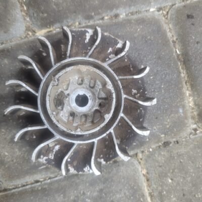 STIHL MS261 Smagratis