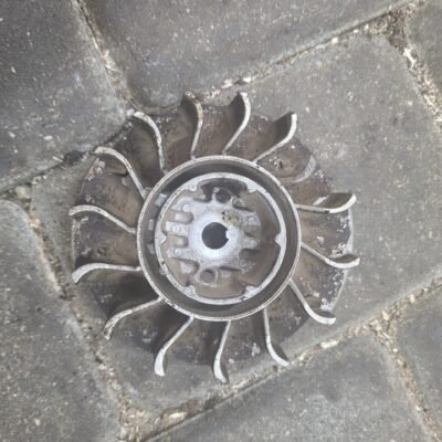 STIHL MS261 Smagratis