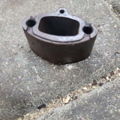 Husqvarna 234 Karbiuratoriaus tarpinė kaladėlė