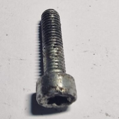 Dolmar PS4600 Varžtas 22mm