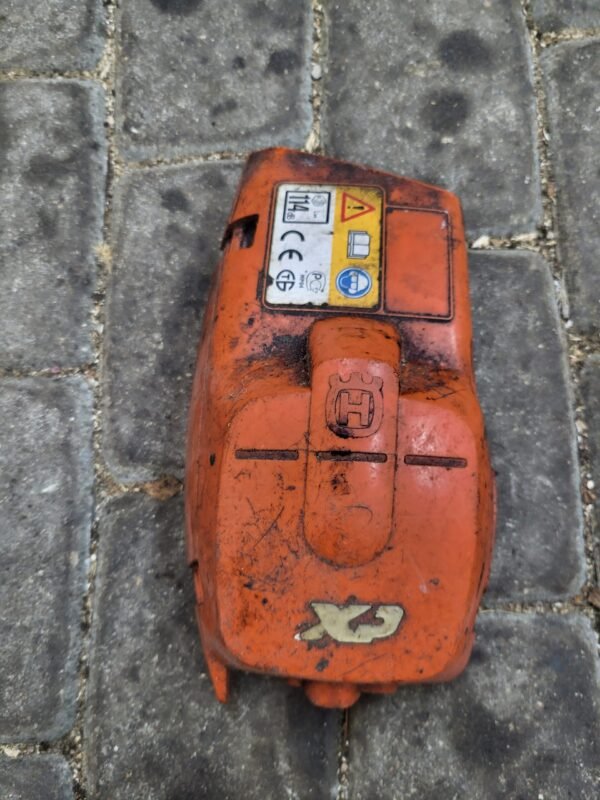 Husqvarna 357XP Korpuso dangtelis