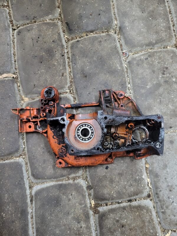 Husqvarna 346XPG Variklio blokas (Smagračio pusė) - Image 2