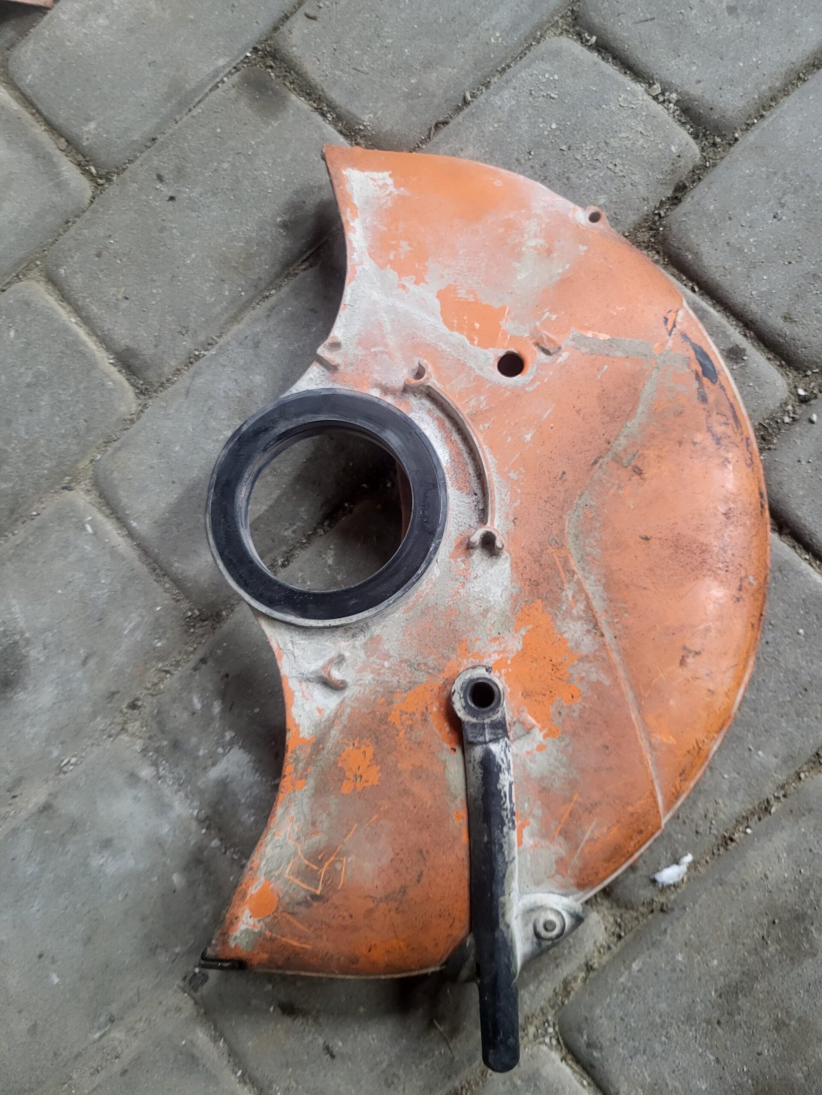 STIHL TS420 Disko apsauga