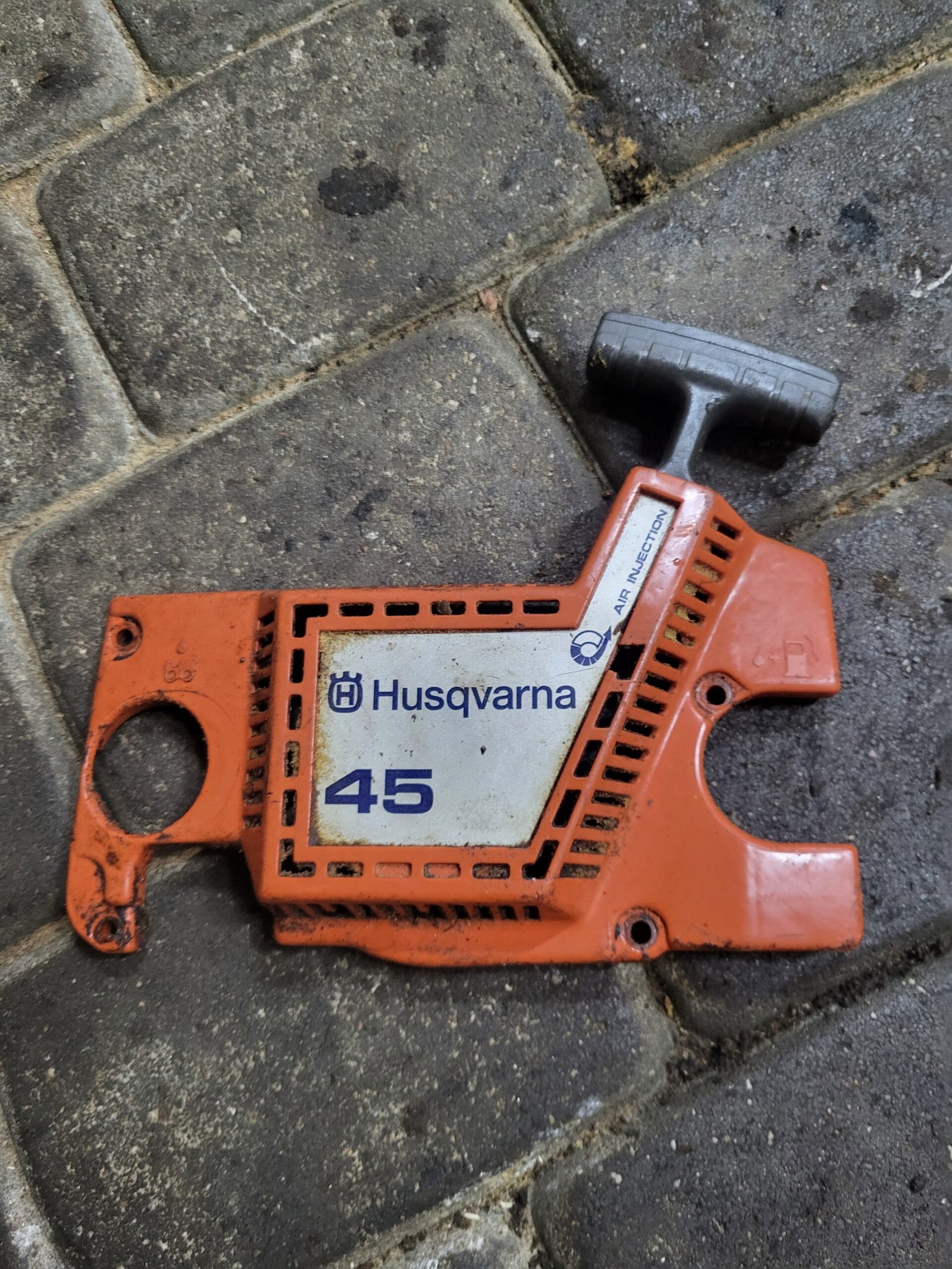 Husqvarna 45 Starteris