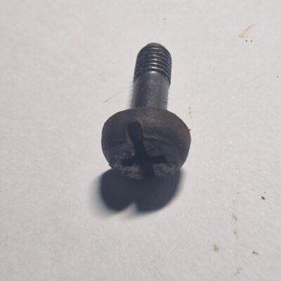 Husqvarna 242  Varžtas 18mm