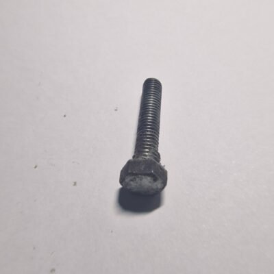 Husqvarna 50  Varžtas 26mm