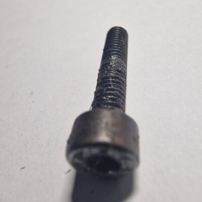 Husqvarna 50  Varžtas 22mm