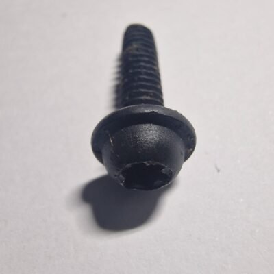 Partner 351, 352  Husqvarna 125B Varžtas 20mm