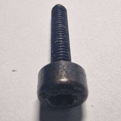 Husqvarna 40 Varžtas 22mm