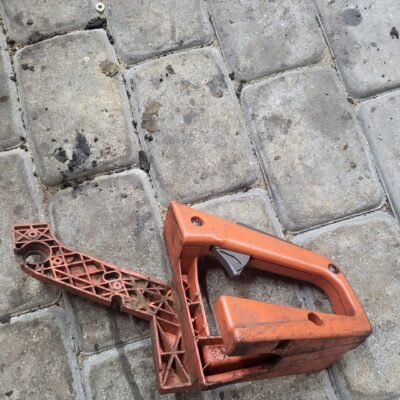 Husqvarna 40 Galinė rankena