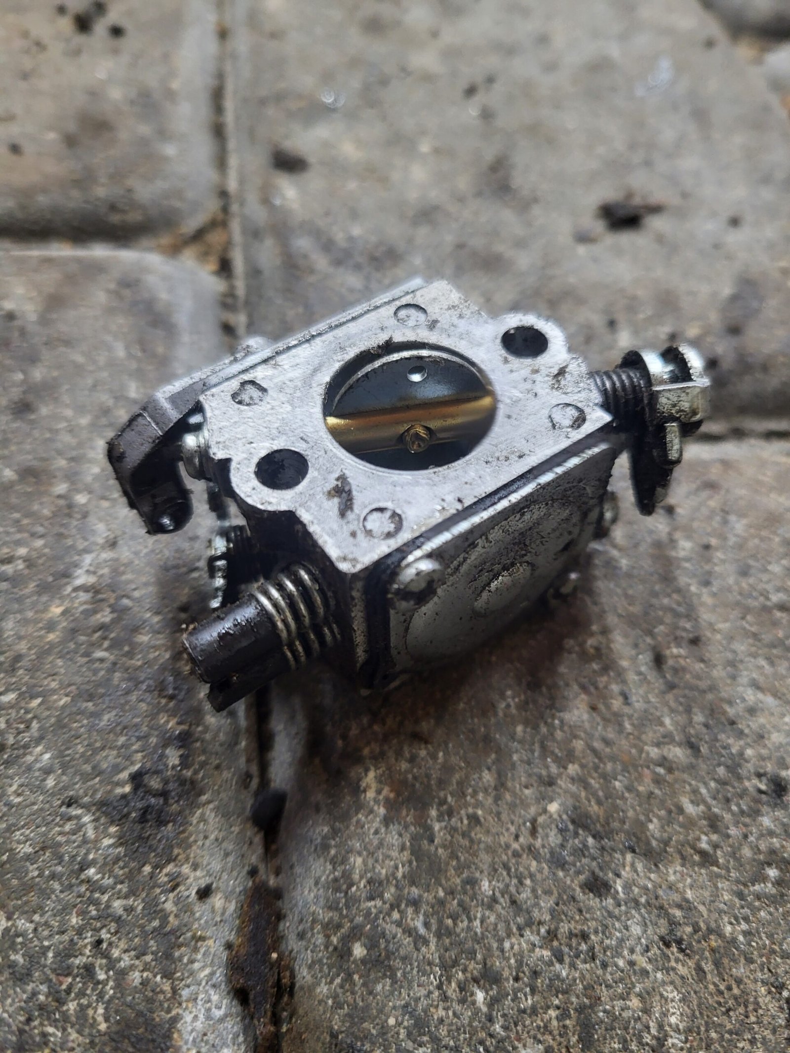 Husqvarna 40 Karbiuratorius - Image 2