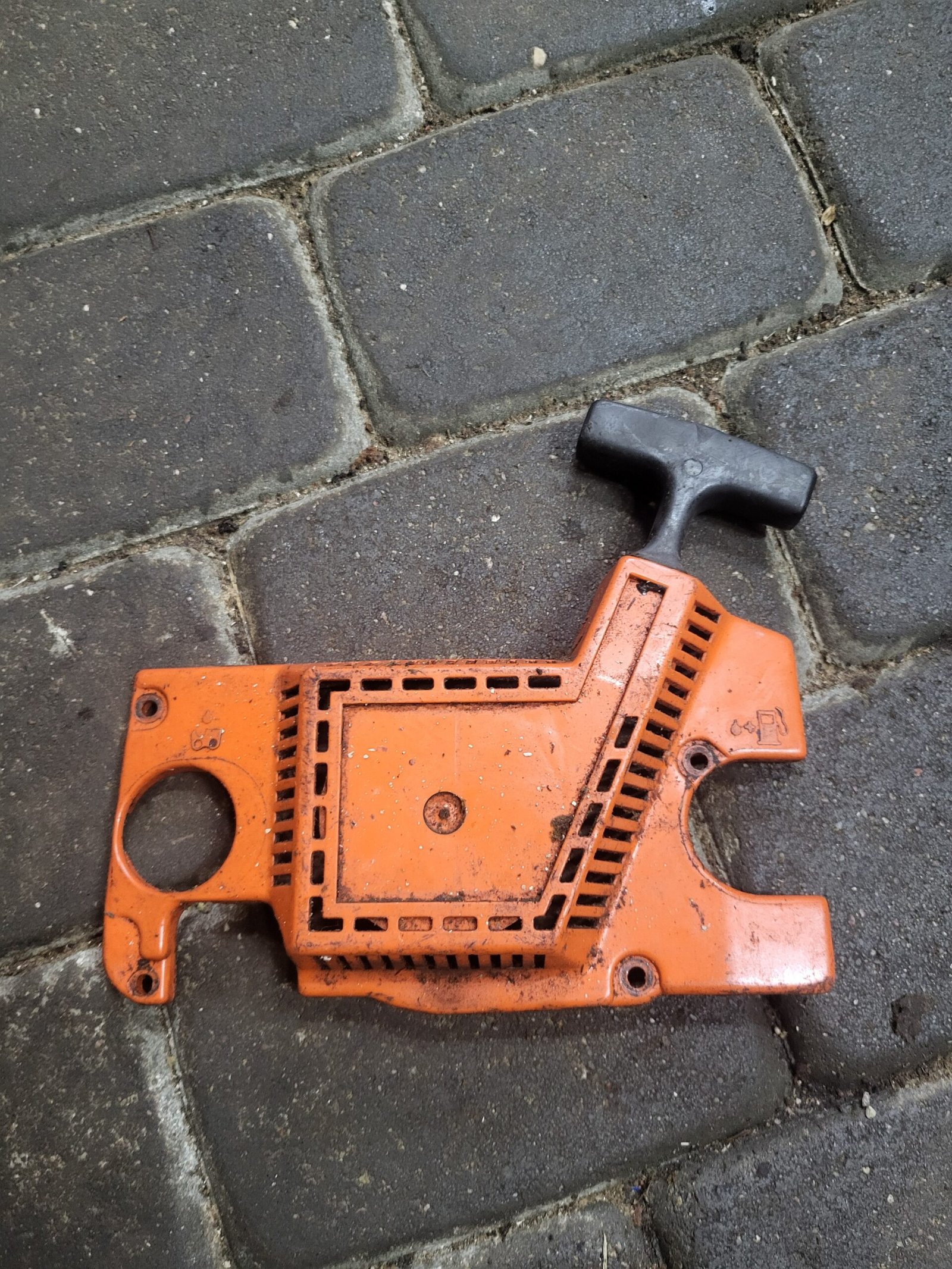 Husqvarna 40 Starteris