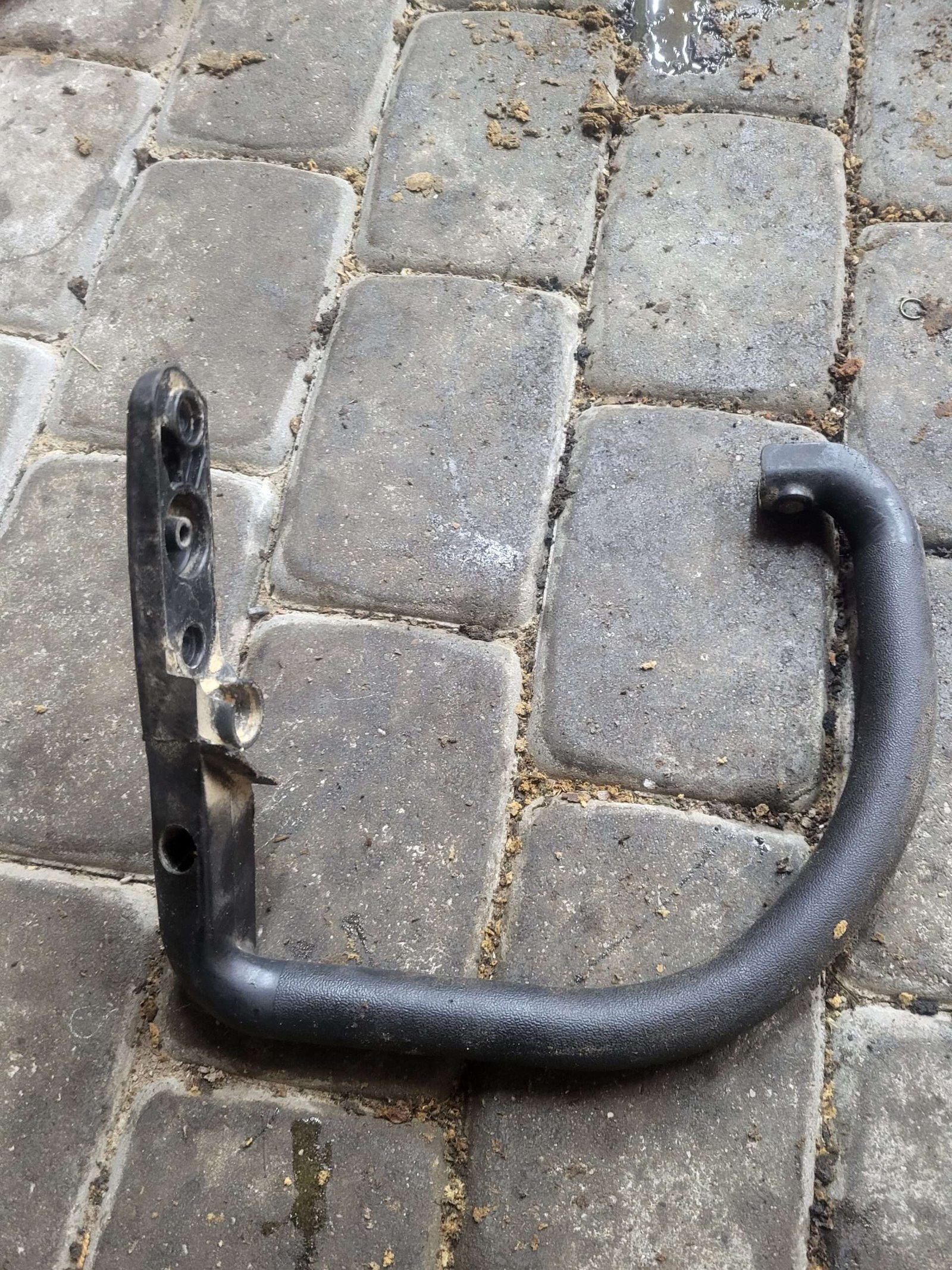 Partner 351 Priekinė rankena A2981