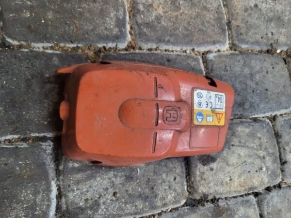 Husqvarna 357XP Korpuso dangtelis