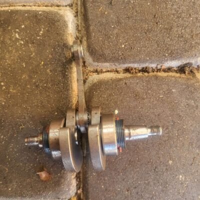 STIHL HS45 Alkūninis velenas