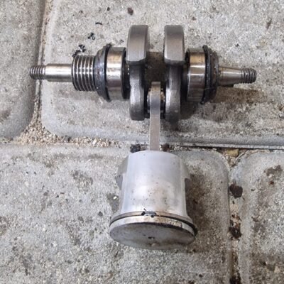 Echo CS-2900 Alkūninis velenas su stumokliu