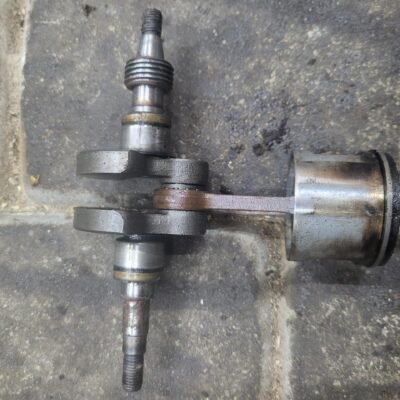 Alpina C50 Alkūninis velenas su stumokliu