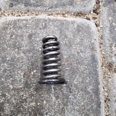 Husqvarna 40 Amortizatorius