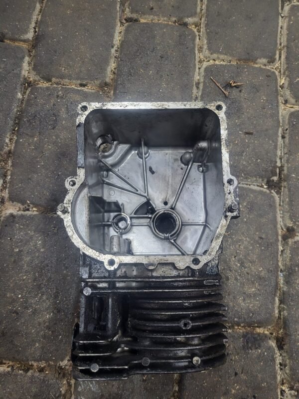 Briggs & Stratton 3.5HP Cilindras