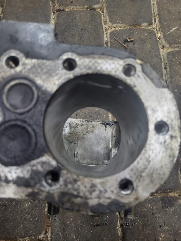 Briggs & Stratton 3.5HP Cilindras - Image 3