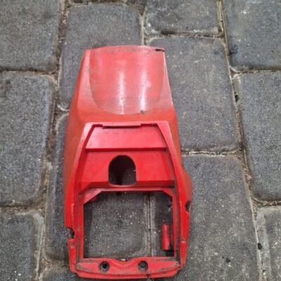 Kinietiško pjūklo Korpuso dangtelis