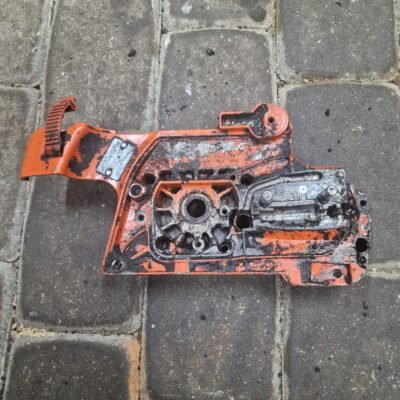 Husqvarna 357XP Variklio blokas, sankabos pusė