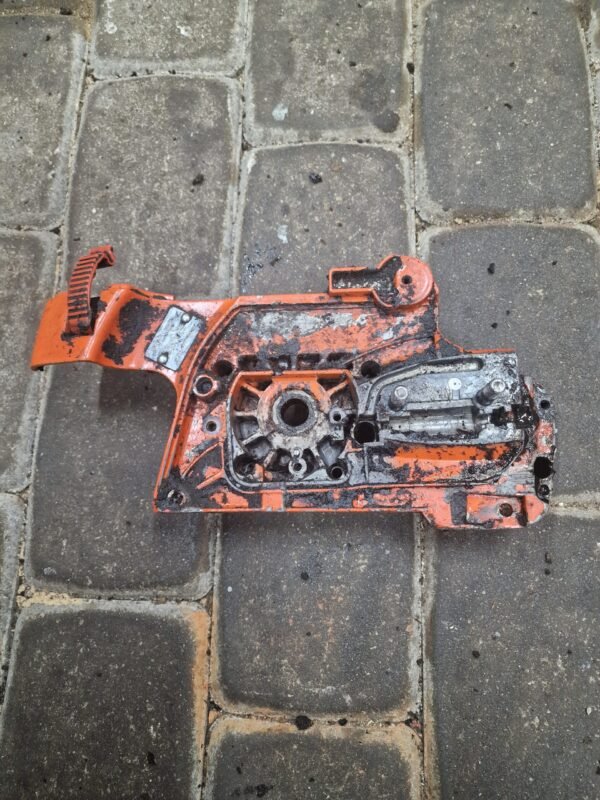 Husqvarna 357XP Variklio blokas, sankabos pusė