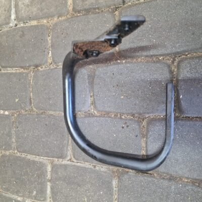 Hitachi CS33EB Priekinė rankena