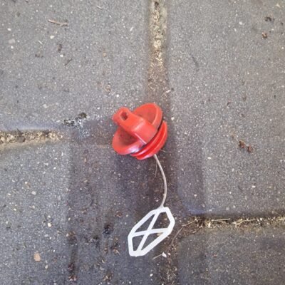 Hitachi CS33EB Alyvos kamštis