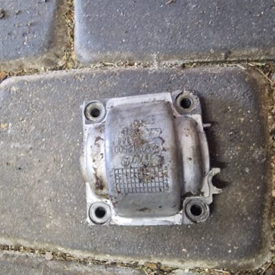 STIHL 025 Variklio karterio dangtelis