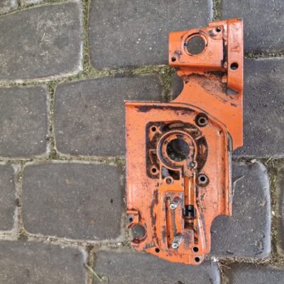 Husqvarna 51 Variklio blokas, sankabos pusė