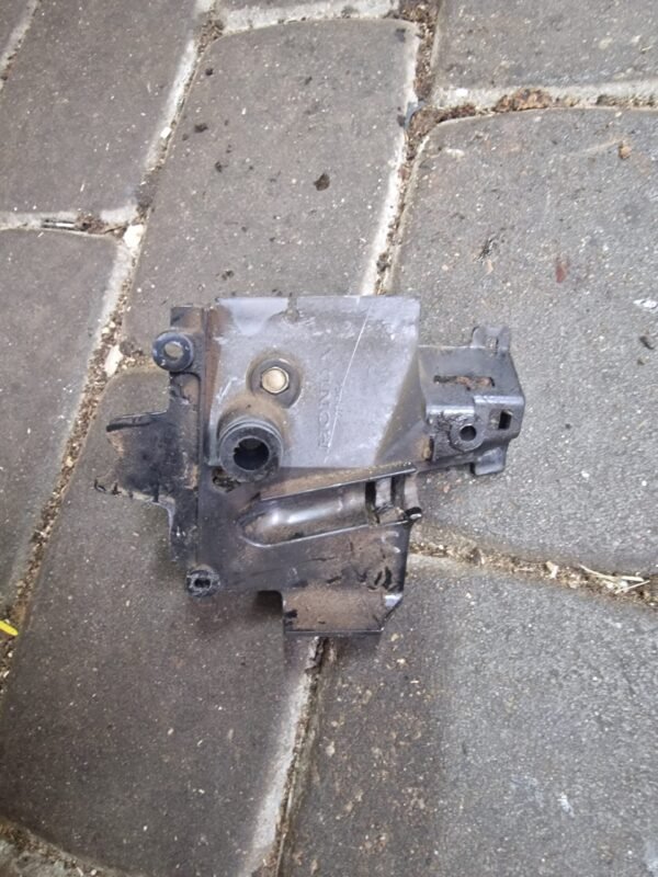 Honda GX25 Karbiuratoriaus jungtis
