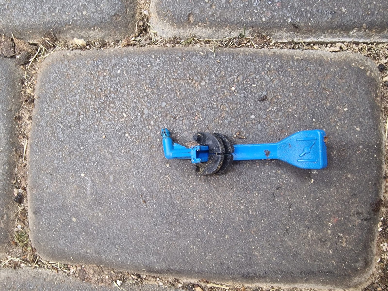 McCulloch MAC338 Oro sklendės traukė