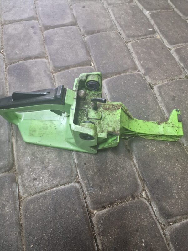 Kinietiškas pjūklas Kuro bakas
