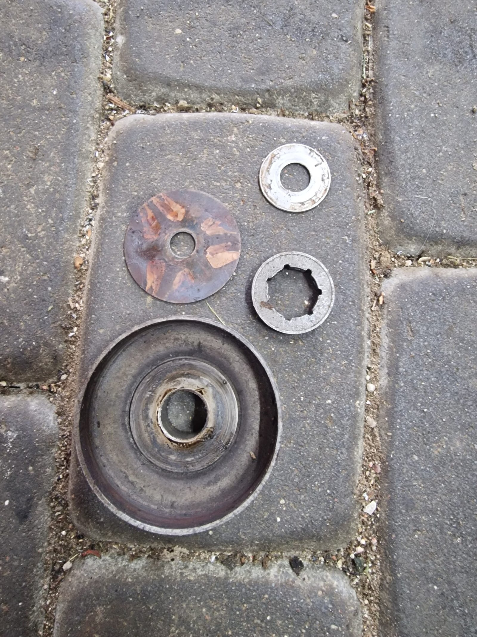 Jonsered  2045  Sankabos būgnelis