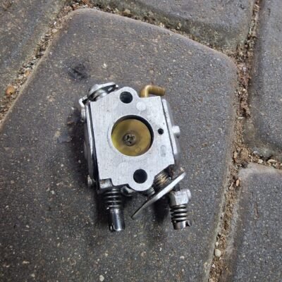 Jonsered  2045 Karbiuratorius