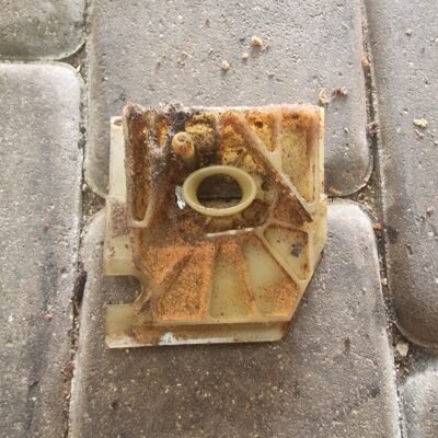 Husqvarna 36 Oro filtro apatinė dalis, laikiklis