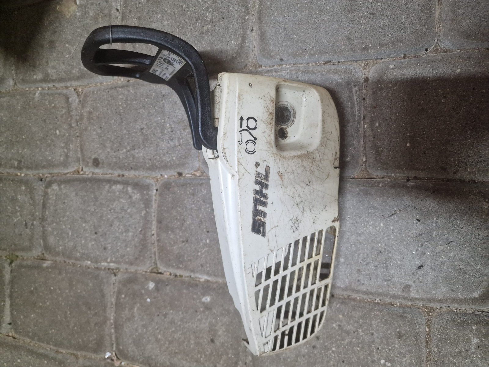 STIHL MS192TC Sankabos dangtelis A7605