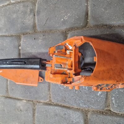 STIHL MS230 Rankena su gaubtu