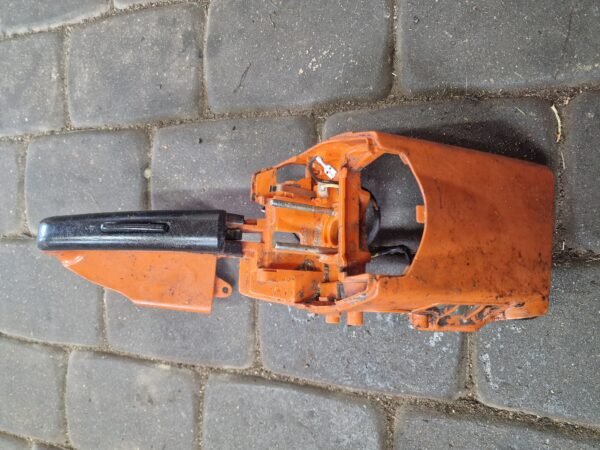 STIHL MS230 Rankena su gaubtu